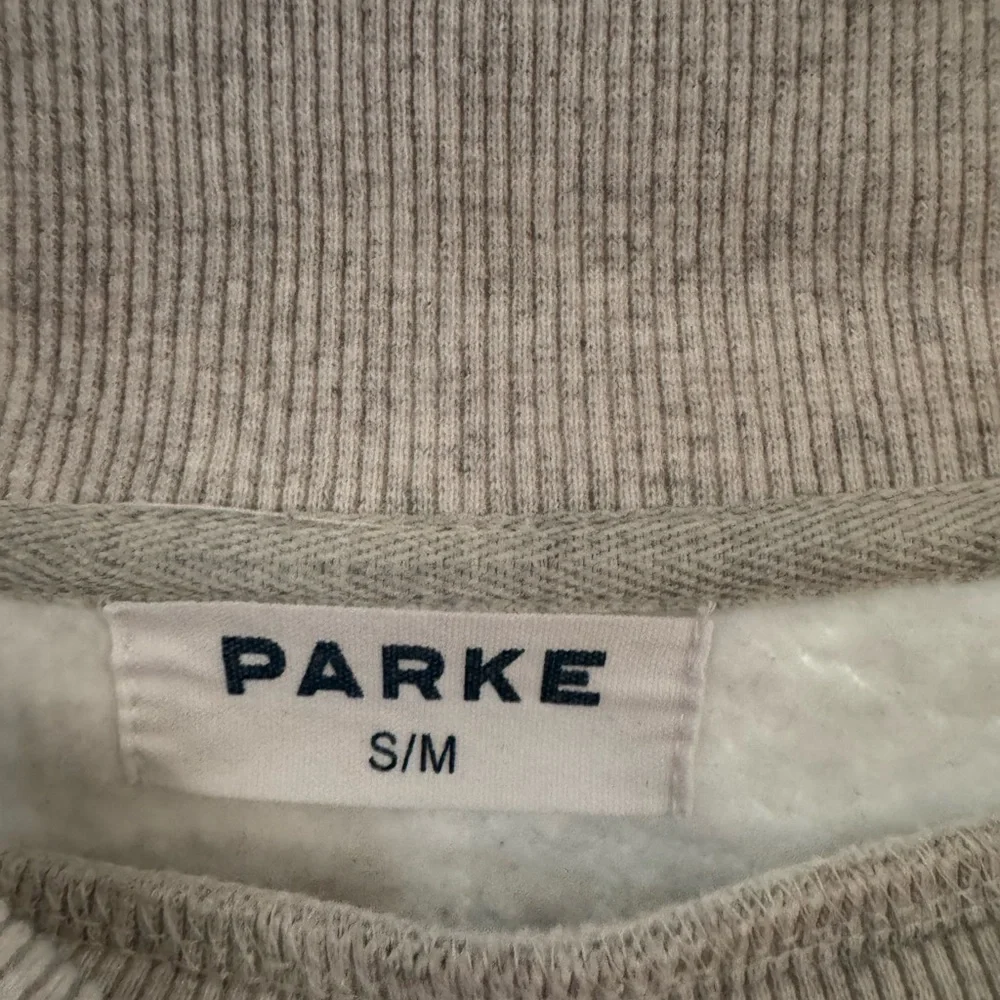 Parke Mock Neck Sweatshirt – Blue/Grey Lettering | Size S/M - Picture 3 of 4